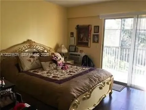 100 SW 132nd Way Pembroke Pines FL 33027