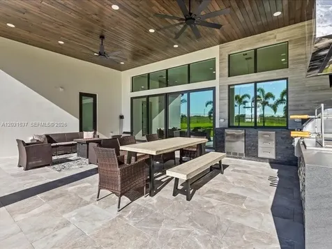 337 SW Kestor Drive Port St. Lucie FL 34953