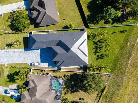337 SW Kestor Drive Port St. Lucie FL 34953