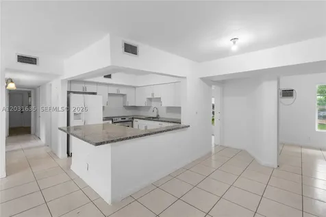 3061 NE 4th Avenue Wilton Manors FL 33334