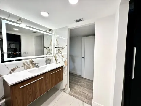 671 NE 195th Street Miami FL 33179