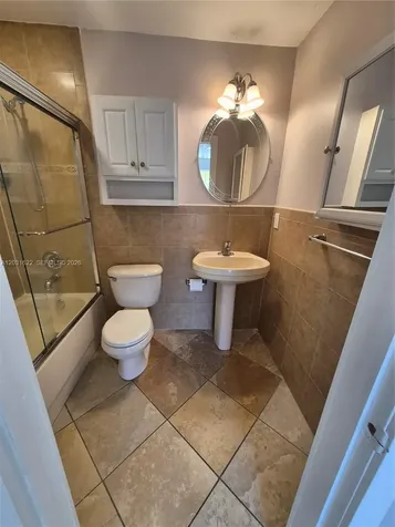 5653 Coconut Road West Palm Beach FL 33413