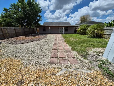 5653 Coconut Road West Palm Beach FL 33413