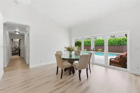 943 SW 149th Way Sunrise FL 33326