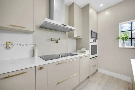 14402 SW 157th Path Miami FL 33196