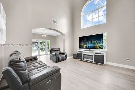 14402 SW 157th Path Miami FL 33196