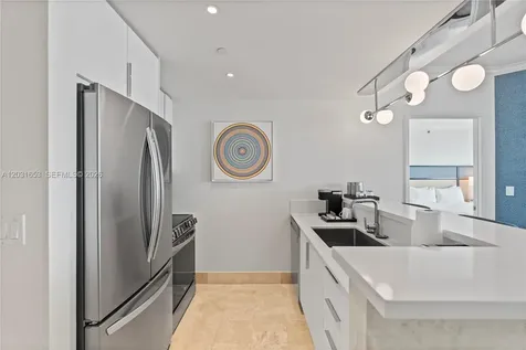 4401 Collins Avenue Miami Beach FL 33140