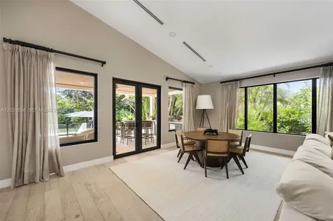 7300 Los Pinos Boulevard Coral Gables FL 33143