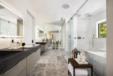 7300 Los Pinos Boulevard Coral Gables FL 33143