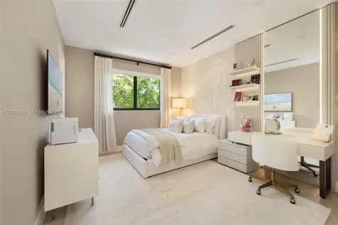 7300 Los Pinos Boulevard Coral Gables FL 33143