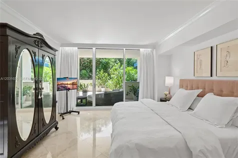 3400 SW 27th Avenue Miami FL 33133