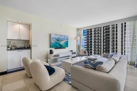 4779 Collins Avenue Miami Beach FL 33140