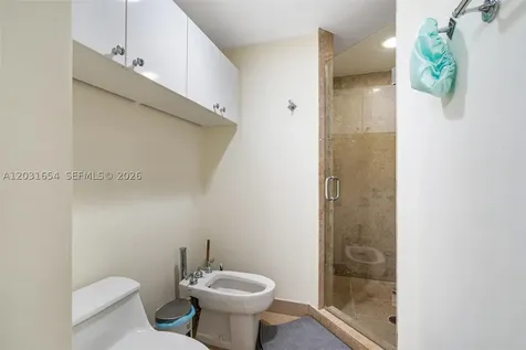 4779 Collins Avenue Miami Beach FL 33140