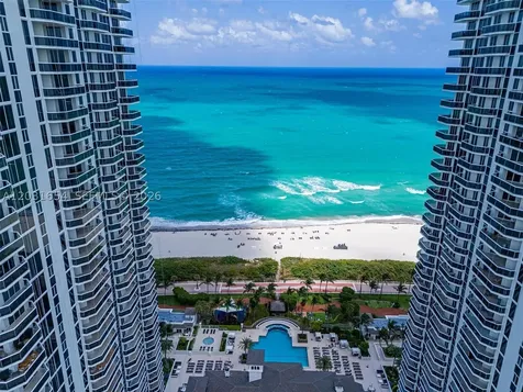 4779 Collins Avenue Miami Beach FL 33140