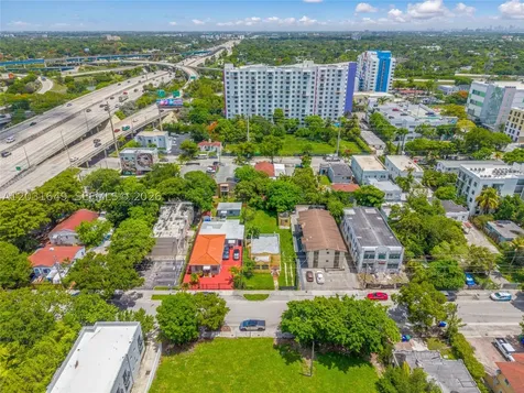 559 NW 34th Street Miami FL 33127