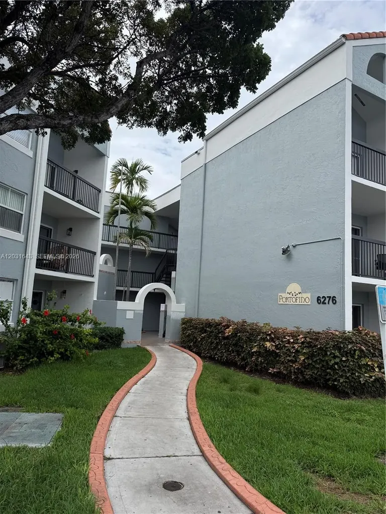 6276 NW 186th Street Hialeah FL 33015