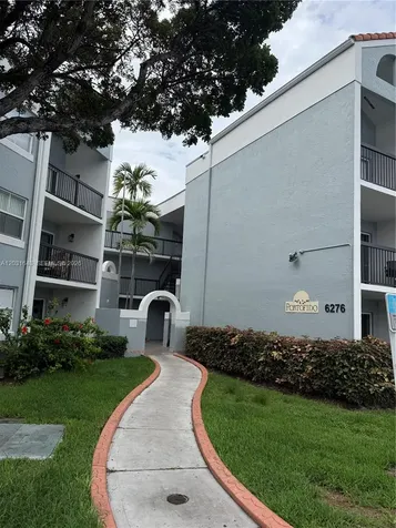6276 NW 186th Street Hialeah FL 33015