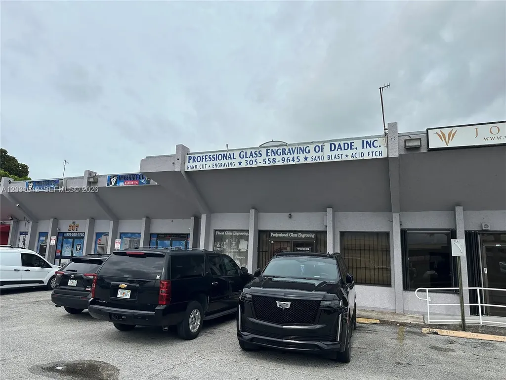 3960 W 16th Avenue Hialeah FL 33012