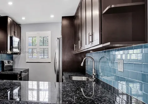 4600 SW 67 Avenue Miami FL 33155