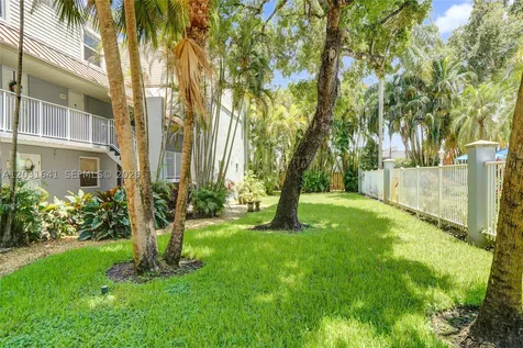 4600 SW 67 Avenue Miami FL 33155