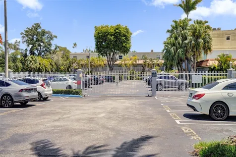 4600 SW 67 Avenue Miami FL 33155