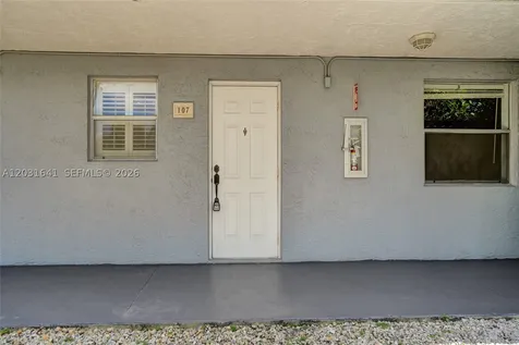 4600 SW 67 Avenue Miami FL 33155