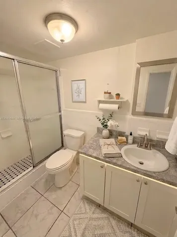2745 W Okeechobee Road Hialeah FL 33010