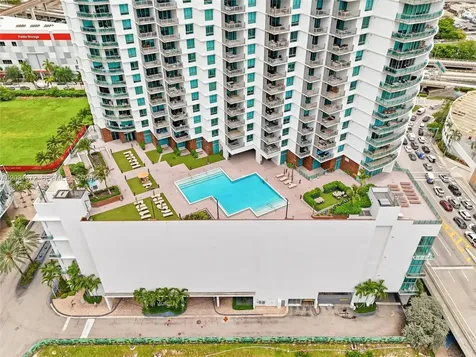 350 S Miami Avenue Miami FL 33130