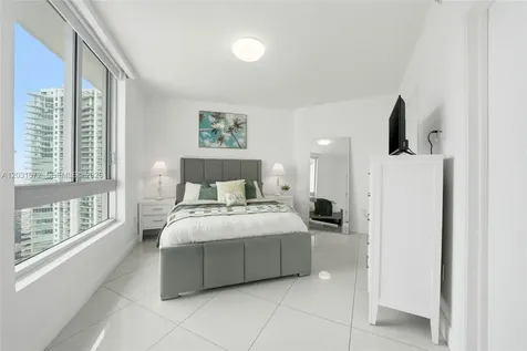 350 S Miami Avenue Miami FL 33130