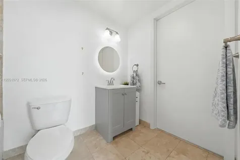 350 S Miami Avenue Miami FL 33130