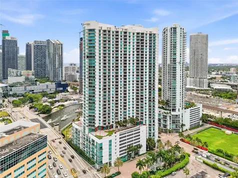350 S Miami Avenue Miami FL 33130