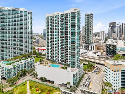 350 S Miami Avenue Miami FL 33130