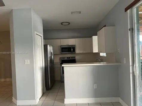 2606 SE 15th Place Homestead FL 33035