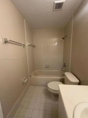 2606 SE 15th Place Homestead FL 33035