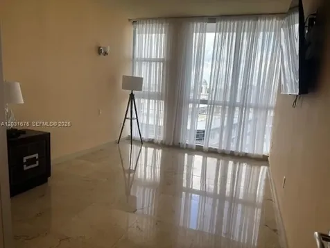100 Lincoln Road Miami Beach FL 33139