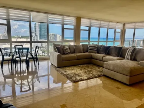 100 Lincoln Road Miami Beach FL 33139