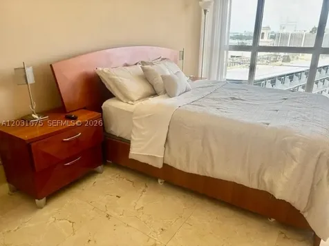 100 Lincoln Road Miami Beach FL 33139