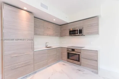 1300 S Miami Avenue Miami FL 33130