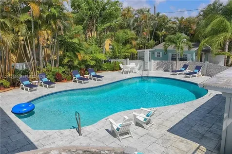 57 NE 24th Street Wilton Manors FL 33305