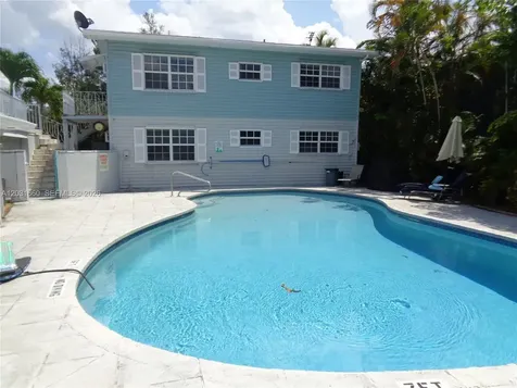 57 NE 24th Street Wilton Manors FL 33305