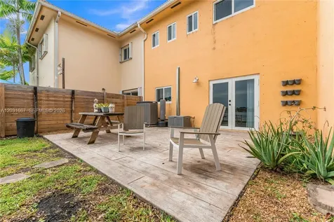 13257 SW 142nd Terrace Miami FL 33186