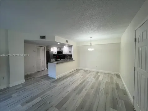 8580 SW 212th Street Cutler Bay FL 33189