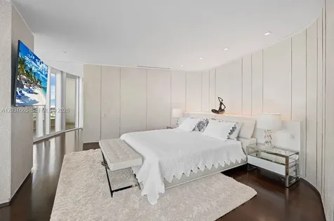 1643 Brickell Avenue Miami FL 33129