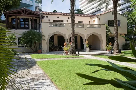 1643 Brickell Avenue Miami FL 33129