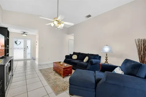 11038 SW 148th Place Miami FL 33196