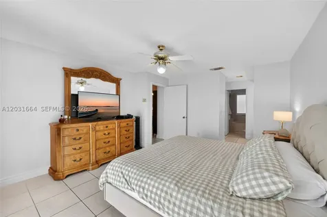 11038 SW 148th Place Miami FL 33196