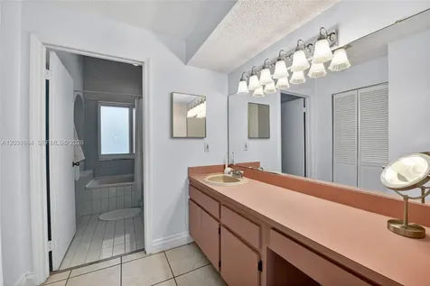 11038 SW 148th Place Miami FL 33196
