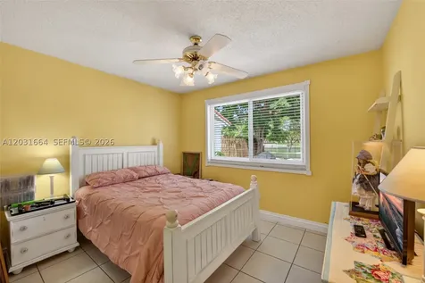 11038 SW 148th Place Miami FL 33196