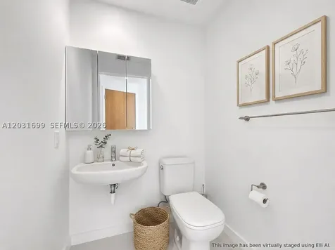 2900 NE 7th Avenue Miami FL 33137