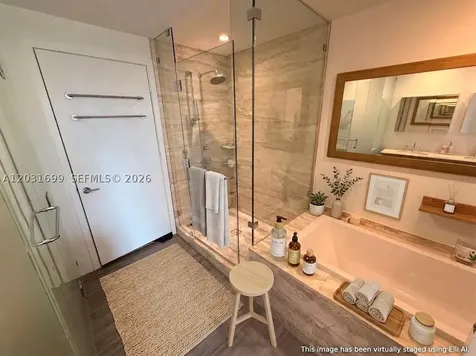 2900 NE 7th Avenue Miami FL 33137